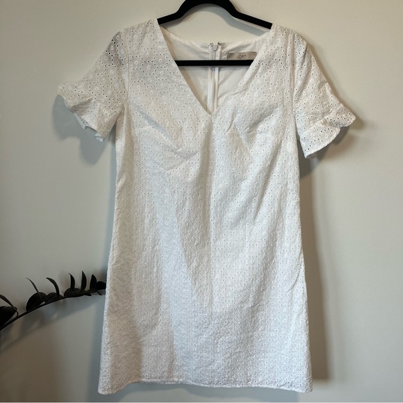 Loft Eyelet Flutter Cuff Shift Dress wedding party size 6 - Picture 5 of 14